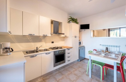 Cecina Apartment | Scenic "Appartamento 34" with Lake View & Private Terrace