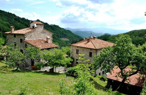 Caprese Michelangelo Apartment | Pet-Friendly Appartamento with Pool & Breakfast - 5 Stars