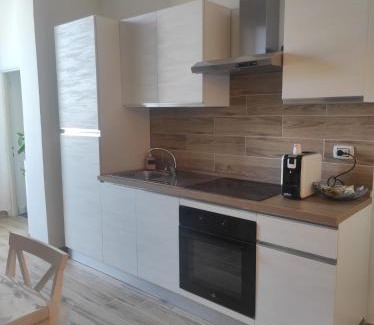 Cisterna di Latina Apartment | Family-Friendly Stay at Appartamento Jlenia with Kitchen