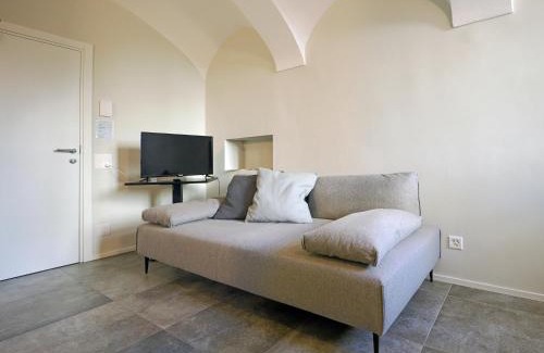 Muralto Apartment | Elegant Appartamento Jazz 1: Pet-Friendly Retreat Awaits