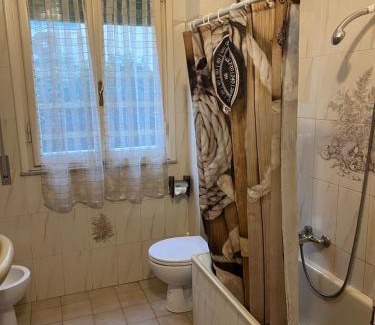 Lido di Camaiore Apartment | Guest Favorite: Appartamento La Conchiglia, Pet Friendly Stay