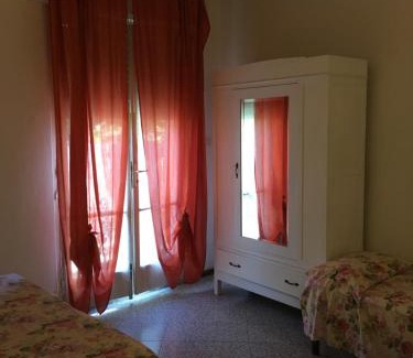Lido di Camaiore Apartment | Guest Favorite: Appartamento La Conchiglia, Pet Friendly Stay