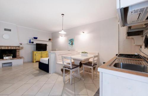 Vallio Terme Apartment | Pet-Friendly Appartamento La Corte del Pozzo for Families