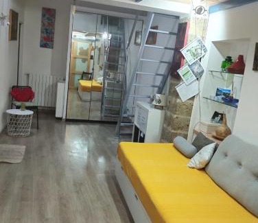 Civita Castellana Apartment | Pet-Friendly Appartamento La Posta Vecchia with Breakfast