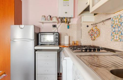 Livorno Apartment | Pet-Friendly Appartamento La Piccola Venezia - Family Haven