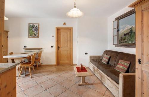 Livigno Apartment | Top-Rated Appartamento Larice Chalet with Pool & Accessibility