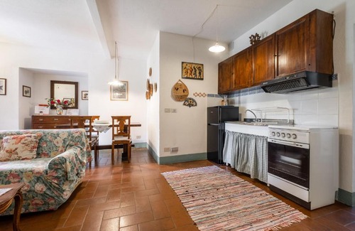 Gallina Apartment | Inviting Appartamento Lavanda with Pool & Pet-Friendly Features