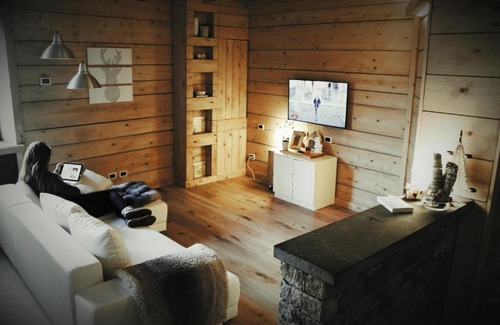 Albosaggia Apartment | Appartamento Le Chalet