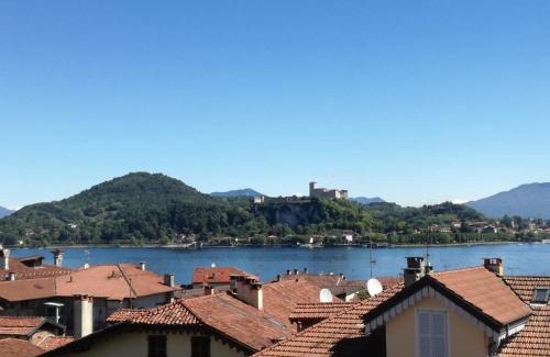 Arona Apartment | Highly Rated Appartamento LE DUE ROCCHE with Restaurant