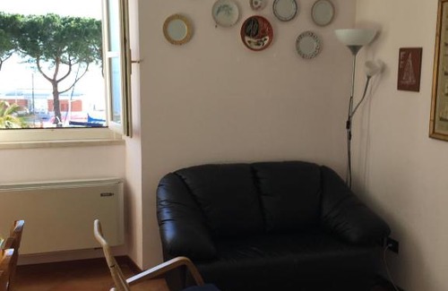 Bogliaco Apartment | Pet-Friendly 4-Star Appartamento Le Vele with High Ratings