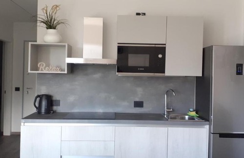 Campagnola Apartment | Pet-Friendly Appartamento Leccino with 9.8/10 Guest Rating