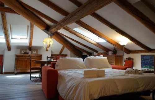 Bardonecchia Apartment | Oceanfront Appartamento Les Cimes with Breakfast & Views