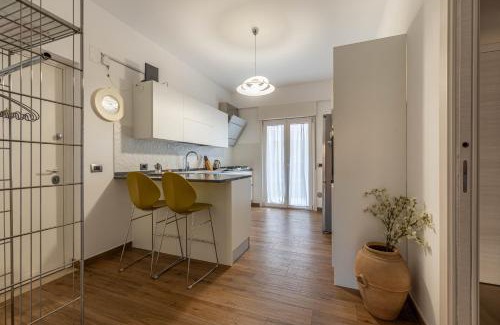 Borgo Vecchio Apartment | Inviting Appartamento Libertà con Terrazza for Families