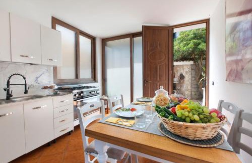 Sant'Agata sui Due Golfi Villa | Elegant Villa Apartment with Private Terrace and Ocean Views