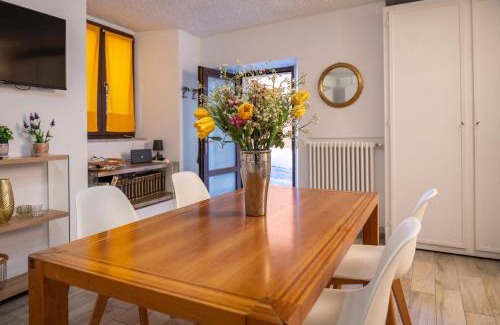 Feriolo Apartment | Appartamento Mameli