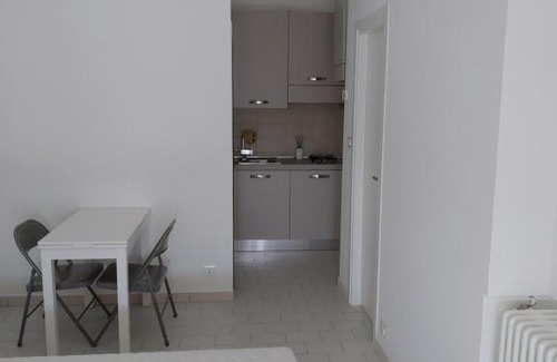 Marebello Apartment | Beachfront Studio: Ideal Getaway for Your Next Adventure