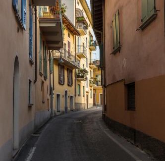 Iseo House | Pet-Friendly Appartamento Mauro 2 with Top Guest Ratings