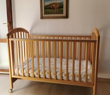 Mezzano Apartment | Family-Friendly Getaway at Appartamento Medán - 8/10 Rating