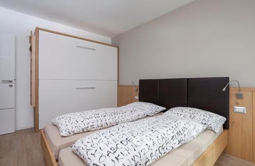 Andalo Apartment | Discover Appartamento Mirabell: Pet Friendly with Ocean View