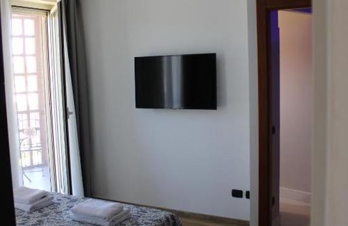 Vigliano Biellese Apartment | Modern Apartment with Pet Friendly Amenities & High Ratings