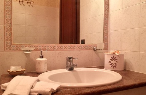 Scilla Apartment | Cozy Appartamento in the Heart of Scilla with Breakfast