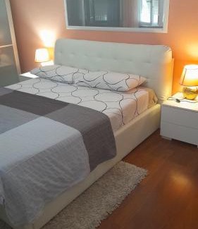 San Teodoro Apartment | Cozy Appartamento 'NINFEA' with Free WiFi & Family-Friendly
