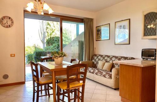 Piombino Apartment | Pet-Friendly Stay at Appartamento Oleandro - 4-Star Comfort