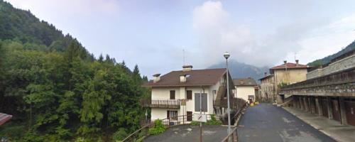 Oltre il Colle Apartment | Pet-Friendly Appartamento Oltre il Colle with 8.8/10 Rating