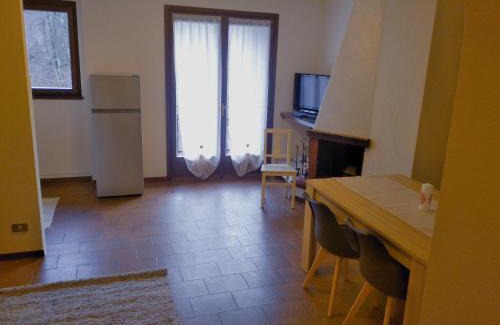 Oltre il Colle Apartment | Pet-Friendly Appartamento Oltre il Colle with 8.8/10 Rating