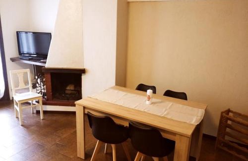 Oltre il Colle Apartment | Pet-Friendly Appartamento Oltre il Colle with 8.8/10 Rating