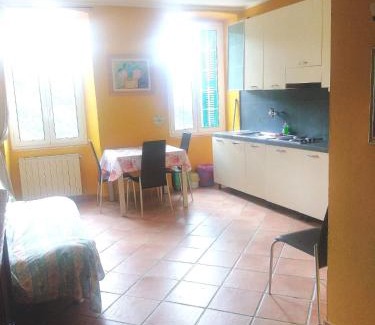 Lavaggiorosso Apartment | Pet-Friendly Comfort at Appartamento Ortensia Awaits You
