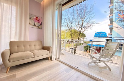 Lido di Jesolo House | Pet-Friendly Palladio Apartment 2 in Jesolo - Rated 10/10