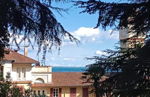 Gardone Riviera Apartment | Family-Friendly Appartamento Paola: 4-Star Guest Favorite