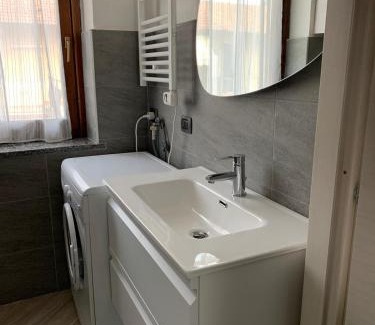 Castelnovate Apartment | Prime Stay at Appartamento Pierangelo Near Malpensa Airport