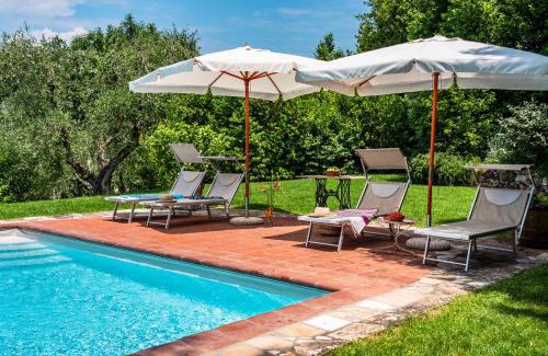 Villamagna Apartment | Oceanfront Appartamento Piero with Pool & High Guest Ratings