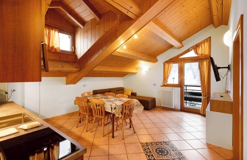 Livigno Apartment | Scenic Appartamento Piz Saliente with Garden and Wi-Fi