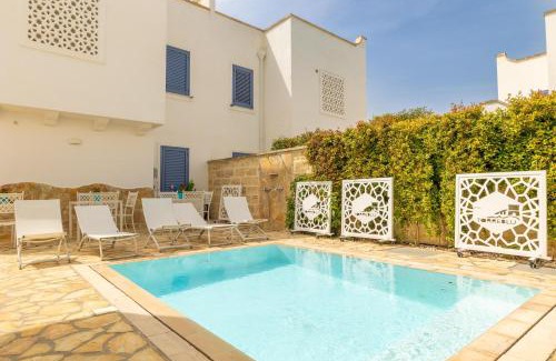 Boncore Villa | Inviting Appartamento Playa Mozza with Oceanfront Pool