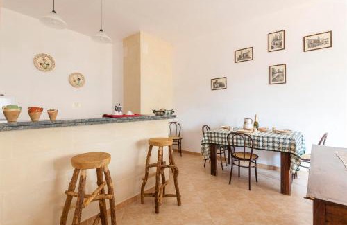 Spongano Apartment | Idyllic Apartment with Pool in Spongano - Rated 9/10