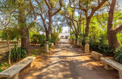 Spongano Apartment | Idyllic Apartment with Pool in Spongano - Rated 9/10