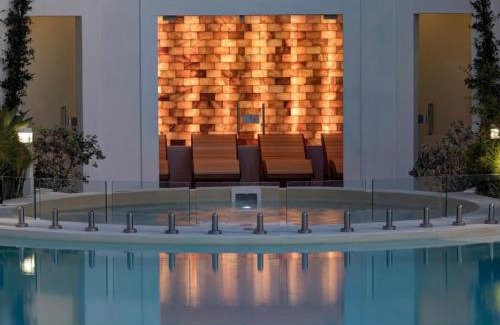 Vulcano Porto Apartment | Idyllic Appartamento at Les Sables Noirs with Ocean View