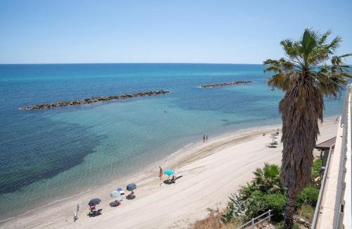 Torre Melissa Apartment | Experience Appartamento Primo Sole with Oceanfront Views