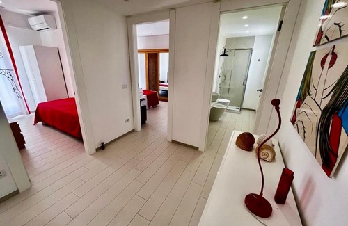 Punta Secca Apartment | Oceanfront Appartamento Puntasecca Steps from the Beach