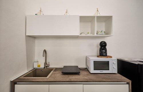 Centro Storico Apartment | Guest Rated: Appartamento Raffaele - Child Friendly Comfort