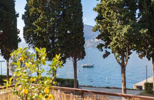Cassone Apartment | Discover Appartamento Randa: Pet-Friendly 4-Star Retreat