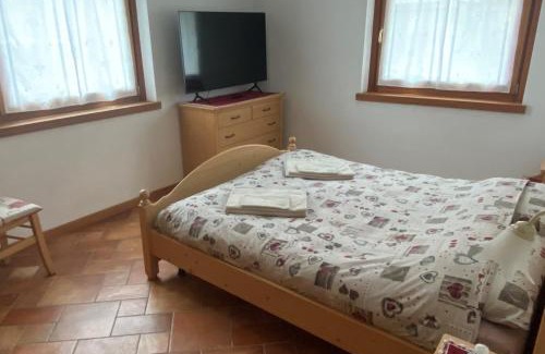 Bormio Apartment | Experience Appartamento 'Reit' - Pet-Friendly with Wi-Fi