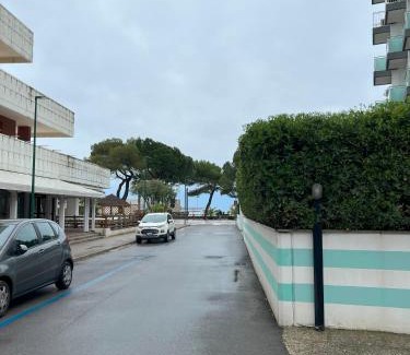 Lignano Sabbiadoro Apartment | Seaside Escape: Oceanfront Apartment with Private Beach