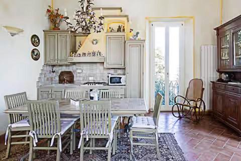 Belgirate Apartment | Elegant Apartment in Belgirate - Child Friendly and Loved!