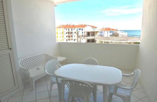 Porto Recanati Apartment | Oceanfront Appartamento at Residence Paradiso Azzurro