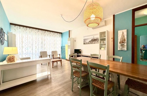 Lido di Jesolo Apartment | Beachfront Family Retreat at Appartamento Talamini Jesolo