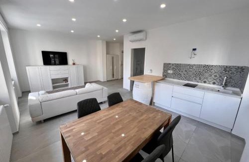 Asti Apartment | Outstanding Appartamento The Twins: Guest Rated 9.8/10